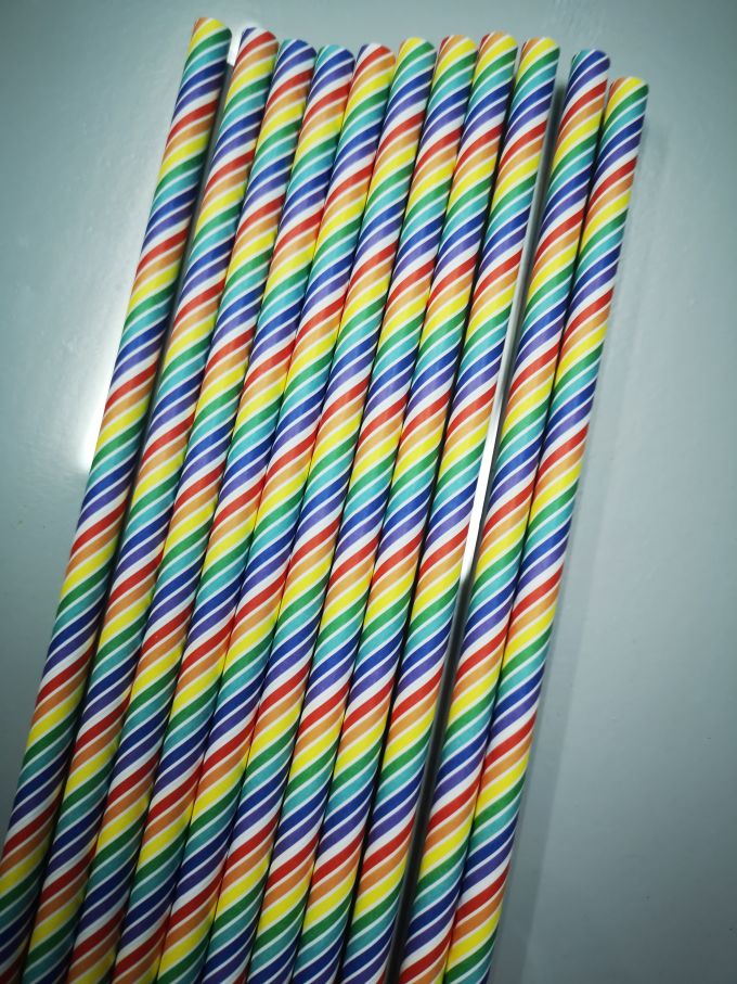 Χάρτινα Καλαμάκια  250 x 8mm ς Ουράνιο τόξο/100 τεμ